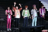 组图：B1A4台湾首次Showcase 三千粉丝爆棚