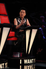 组图：好声音第四场学员曝光 东北女汉子抢眼