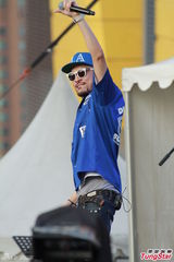 组图：春浪音乐节举办 萧敬腾张震岳热狗齐聚