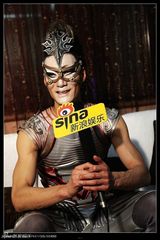 组图：新浪专访春晚《万马奔腾》演员张傲月