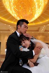 组图：电视剧《爱的秘笈》精彩剧照