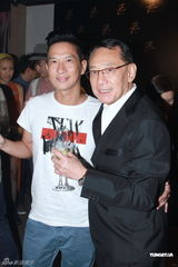 组图：张家辉成龙捧场杨受成 谢贤陈百祥夫妇到贺