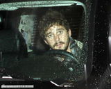 组图：希安-拉博夫满脸胡茬一头卷毛泡夜店