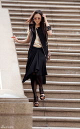 组图：秦岚频登杂志封面 女战士将赴《王的盛宴》