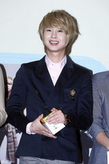 组图：ZE:A Jewelry出席暴力预防宣传大使委任仪式