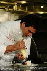 组图：主厨展示第68届金球颁奖礼晚宴菜肴