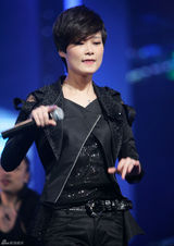 高清组图：新浪网络盛典李宇春现场劲歌热舞