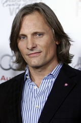 高清：《末日危途》AFI展映 查理兹-塞隆闪亮登场