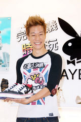 组图：怀秋曝林俊杰曾做噩梦 错失金曲一语成谶