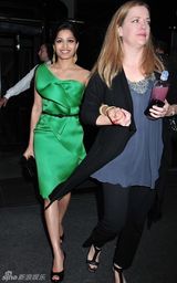 幻灯图集：《最后的气宗》首映 “贫民”情侣亮相