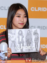 组图：韩国性感实力派女团SISTAR举行粉丝签名会