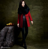 高清图：韩星金泰熙最新冬装写真 俨如华美变装秀