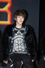 组图：韩国偶像组合Block B专辑发行纪念SHOWCASE