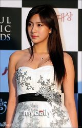 组图：少时等热爆首尔歌谣大奖 EXO大赢洒泪