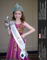 组图：儿童选美决赛巴黎举行 众小萝莉T台激萌