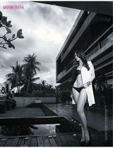 组图：菲混血辣妹玛丽安眼神勾人 大秀乳沟蛮腰