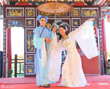 组图：《疯台湾大挑战》Janet扮白娘子电晕许仙