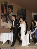 组图：戛纳影展台湾之夜派对 郑元畅陈妍希男才女貌