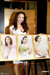 组图：李玟明年与外籍男友完婚 想找代母生宝宝