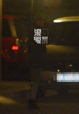 独家：江一燕与富商豪宅恋情曝光 喵星人再见证