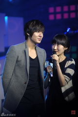 高清图：李敏镐北京出席商业活动 卖萌秒杀粉丝