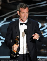 组图：斯派克-琼斯凭借《她》获最佳原创剧本