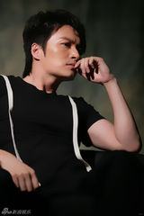 幻灯图：郑国霖写真展成熟男人风采