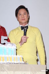 组图：草蜢团员蔡一智庆生 期待跟舞王罗志祥合作