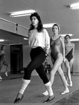 组图：前苏联选美大赛老照片曝光 众佳丽比基尼亮相
