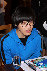 幻灯：卢广仲香港个唱尾场落幕 出席庆功宴兴奋难掩