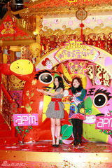 幻灯组图：谢安琪香港签唱会 矢口否认遭到TVB封杀