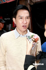 幻灯图：张家辉霍汶希携手代言 倡导健康生活