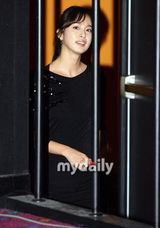 组图：金泰熙杨东根出席新片《大奖赛》媒体首映