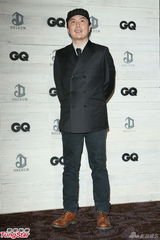 组图：张孝全获选型男指标人物 与陈妍希合作默契度高