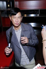 组图：《激战》计划拍续集 张家辉笑看追生报道