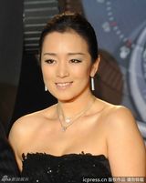 组图：巩俐携尼古拉斯凯奇亮相 优雅大气尽显魅力