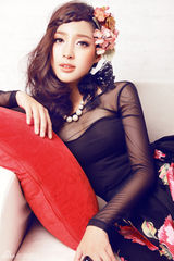 高清图：甘婷婷最新时尚大片 尽显女孩甜美可爱