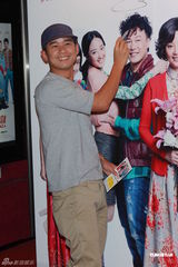 组图：《全球热恋》香港宣传 郭富城工作度中秋