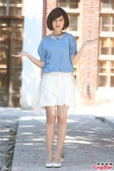 组图：郭静出道6年瘦到见骨 期待40岁结婚