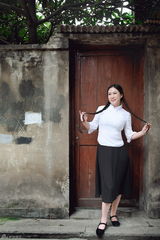 高清图：芙蓉姐姐自荐出演《山楂树之恋》备定妆照