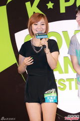 组图：MISSA成员Min望与Twins合作 团体压力大