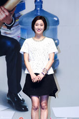 高清组图：赵权宣传新剧 金惠秀吴智昊牵手亮相