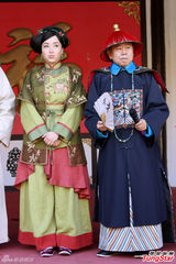 组图：潘长江拍《毛驴县令》 恬妞巩汉林加盟