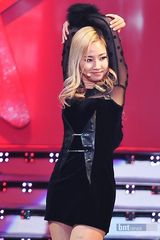 组图：Wonder Girls少女时代等亮相MBC星夜演唱会