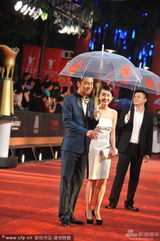 组图：《记忆碎片》剧组雷佳音、夏梓桐亮相