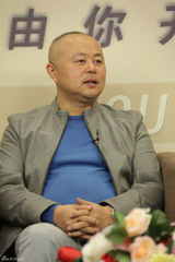 组图：刘江闫妮江疏影做客聊《一仆二主》