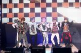 高清组图：韩团TEENTOP劲歌热舞宣告回归
