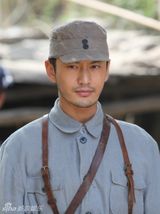 组图：盘点明星帅气军装造型 男星阳刚女星飒爽