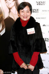 高清图：《华丽后台》香港首映 刘青云鲍起静筹善款