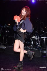 组图：歌姬A-Lin大解放LIVE音乐会 秀美腿跳热舞